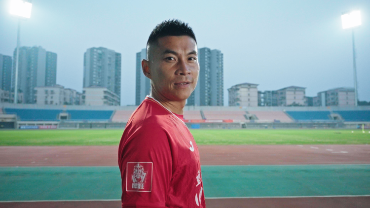 世界杯app下载-感动重庆 | “绿茵赤子”黄希扬：为家乡而战，为荣誉而拼