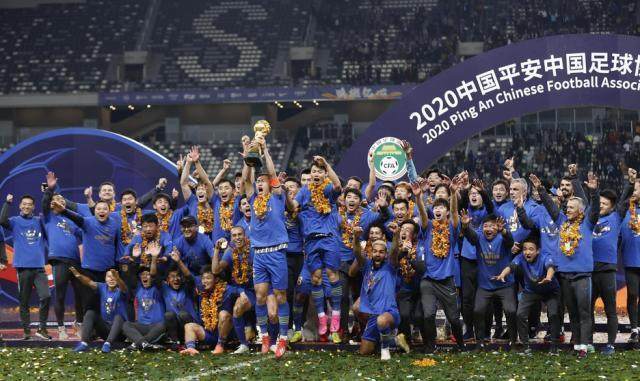 世界杯直播官网手机版-中超冠军突然休克：江苏与国米为何同“股”不同“权”