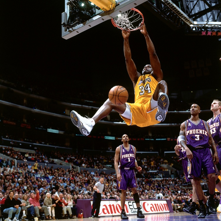 世界杯直播官网手机版-库里9000球里程碑仅第26！现役6人上榜 老詹独占鳌头冲16000大关